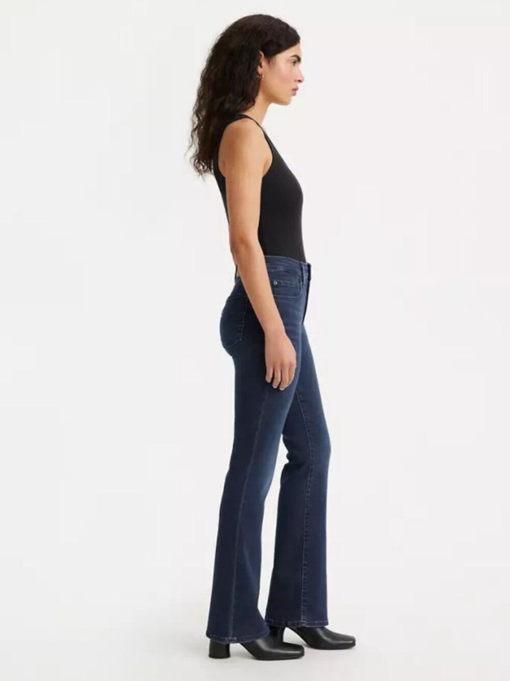 Levi's 725 High Rise Bootcut Women's Jeans 24 x 32